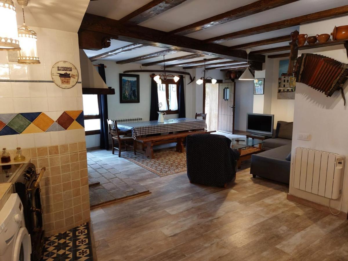 La Cocineta - Zaracatralla Alquézar Exterior photo